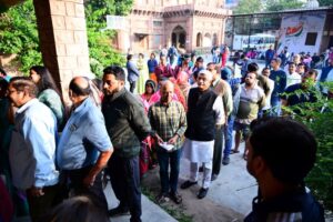Around 52.74 pc votes polled for 8 seats in UP till 3 pm