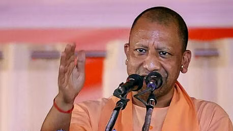 UP CM Yogi Adityanath Urges Swift Action on Public Grievances, Warns ...